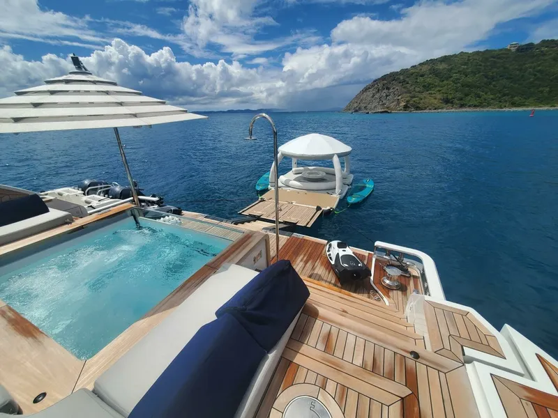 Slide: The Image of 2023 Benetti 34M OASIS 2023 Benetti 34M OASIS - 6888397