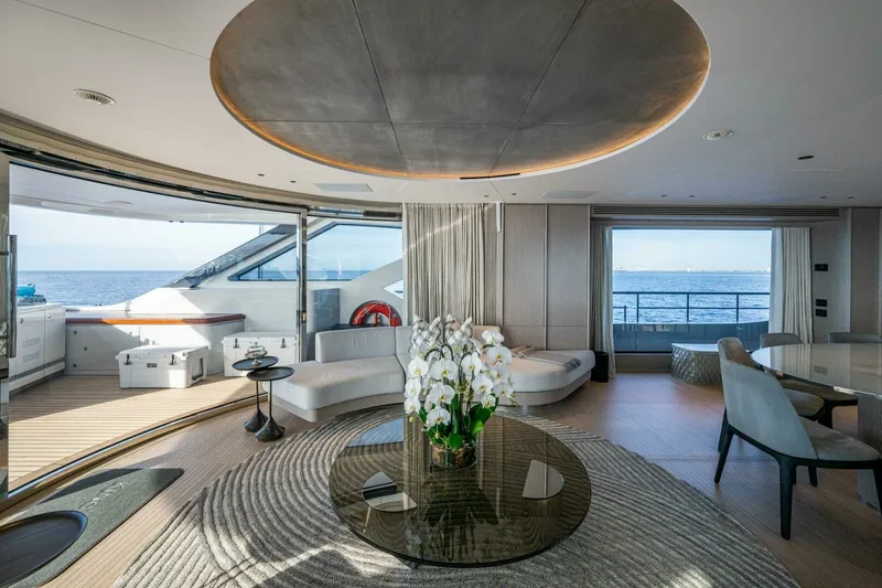 Slide: The Image of 2023 Benetti 34M OASIS 2023 Benetti 34M OASIS - 6888288