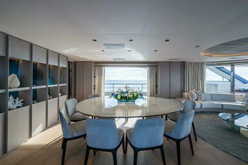 Slide: The Image of 2023 Benetti 34M OASIS 2023 Benetti 34M OASIS - 6888292