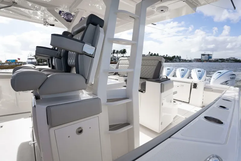 Slide: The Image of Pursuit S 428 Sport 2022 - 7387888