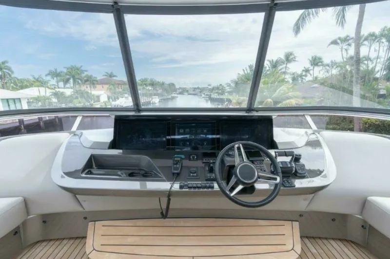 Slide: The Image of Princess 85 Kaos Flybridge 2019 Princess 85 Kaos - 6888932