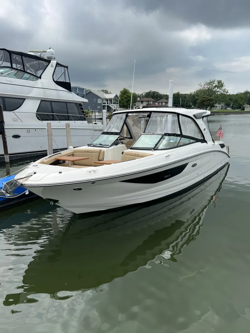 Slide: The Image of Sea Ray 350 SLX 2020 - 6986756