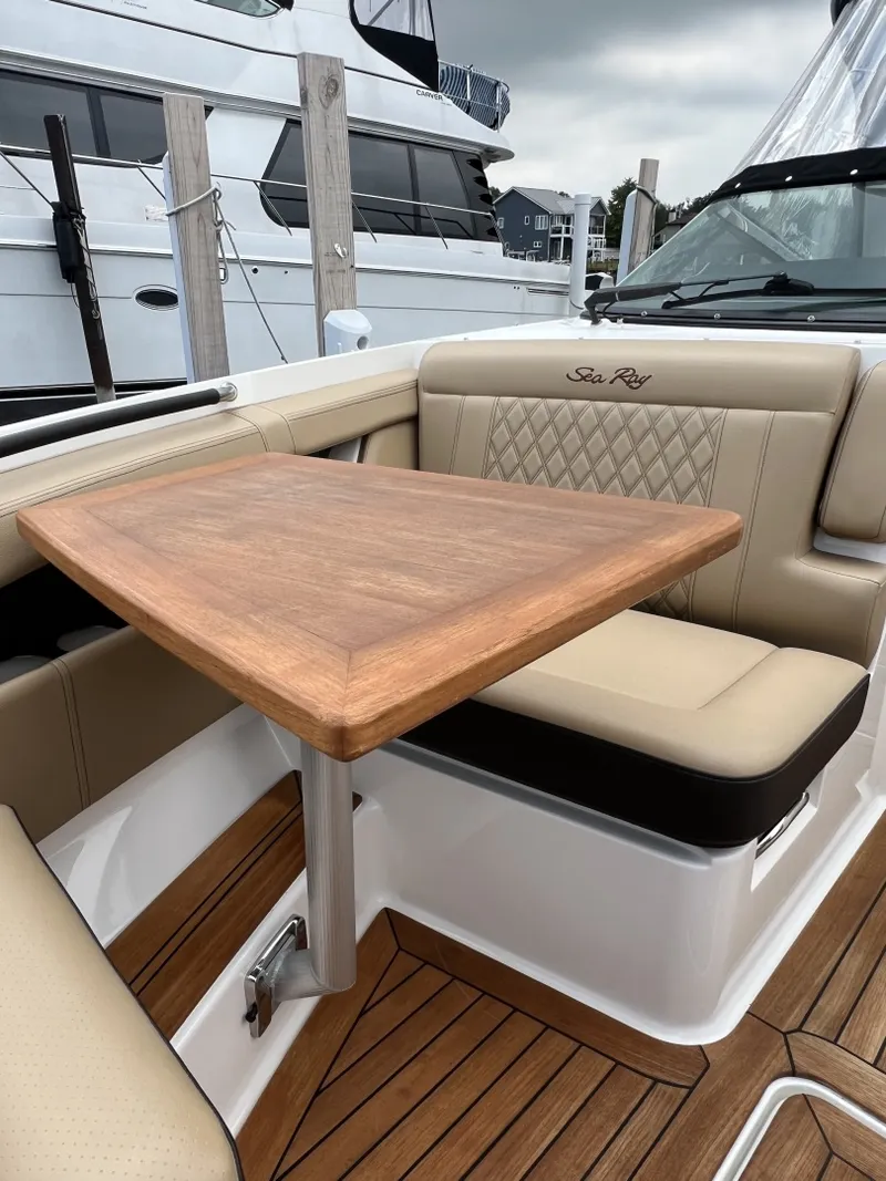 Slide: The Image of Sea Ray 350 SLX 2020 - 6986806