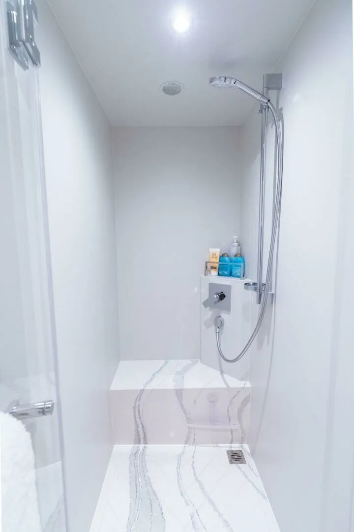 Slide: The Image of Horizon FD80 SHERI LYNN - VIP Stateroom Ensuite Head 2023 Horizon 80
SHERI LYNN - 6889383