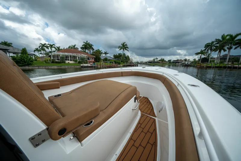 Slide: The Image of Sea Hunt Gamefish 30CB 2022 - 7159134