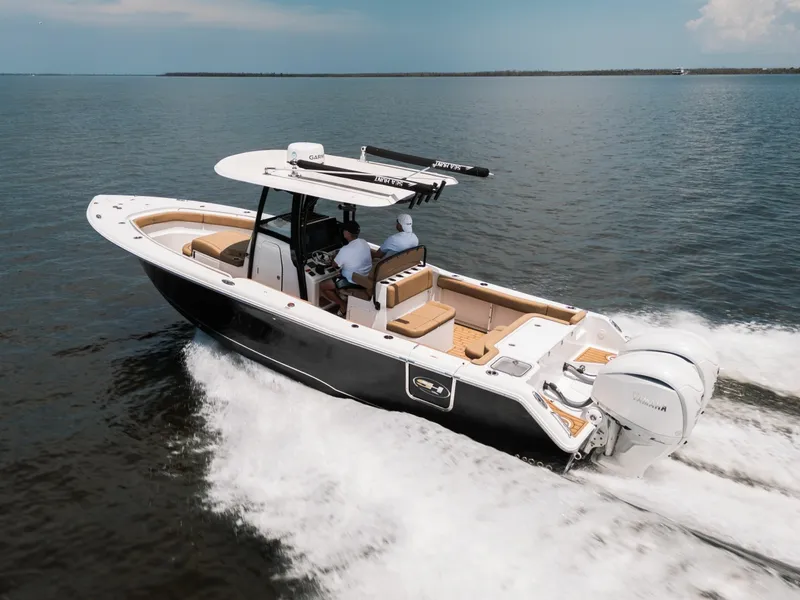 Slide: The Image of Sea Hunt Gamefish 30 Coffin Box 2022 - 6889772