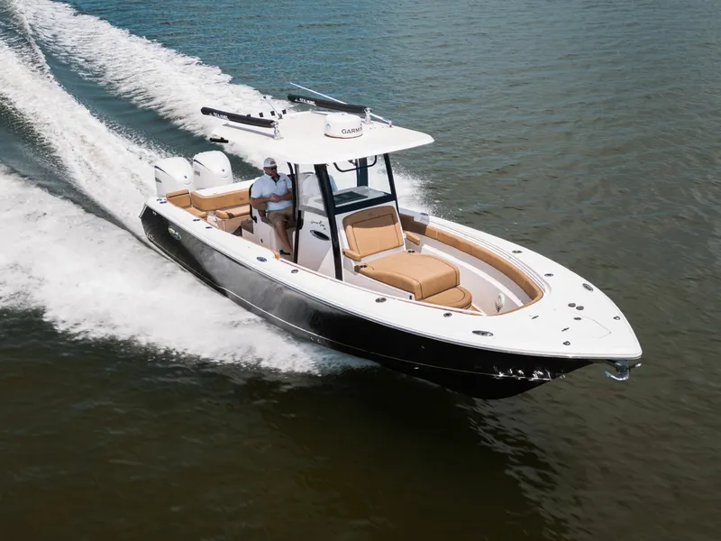 Slide: The Image of Sea Hunt Gamefish 30 Coffin Box 2022 - 6889771
