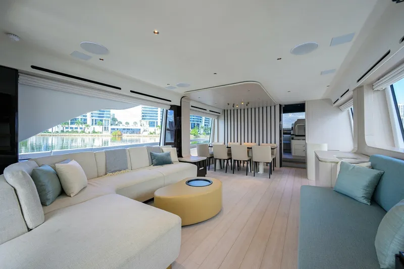 Slide: The Image of Azimut 78 - DT78 - Salon 2024 Azimut 78 Fly - DT78 - 6889516