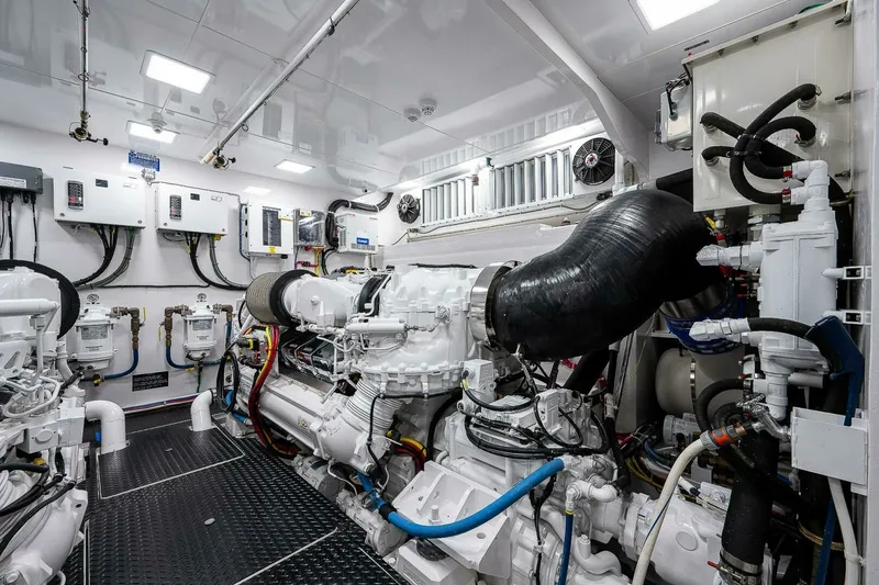 Slide: The Image of Viking 75 MIRAGE - Engine Room 2017 Viking 75 Motoryacht MIRAGE - 6889838