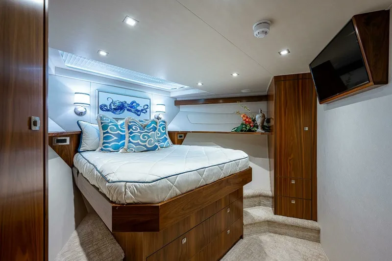 Slide: The Image of Viking 75 MIRAGE - Forward Stateroom 2017 Viking 75 Motoryacht MIRAGE - 6889797