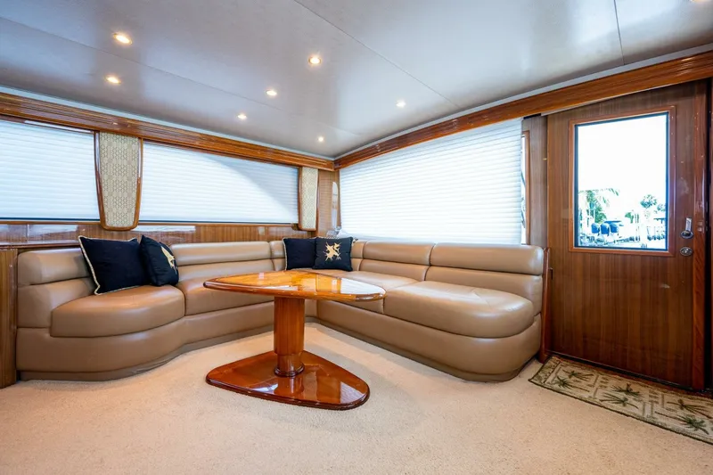 Slide: The Image of Salon 2005 Viking 74 Convertible - Reel Estate - 6889854