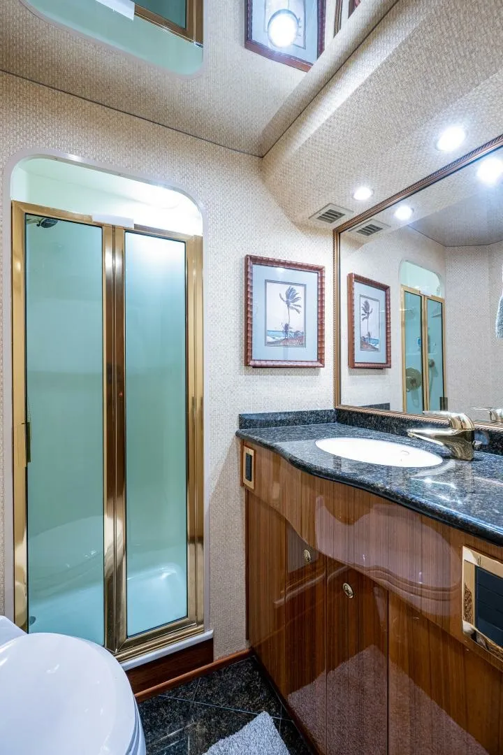Slide: The Image of Head 2005 Viking 74 Convertible - Reel Estate - 6889878