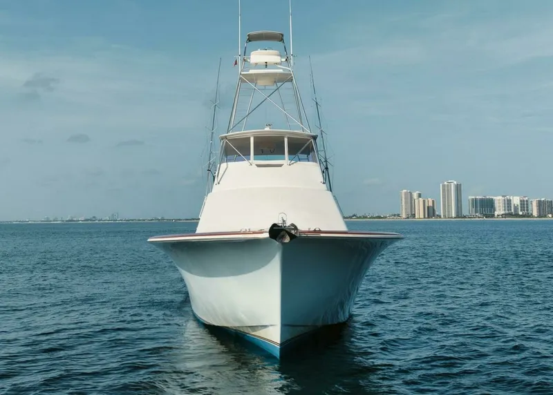 Slide: The Image of Ocean 73 UNCONQUERED - Bow Profile 2005 Ocean 73 Super Sport UNCONQUERED - 6890039