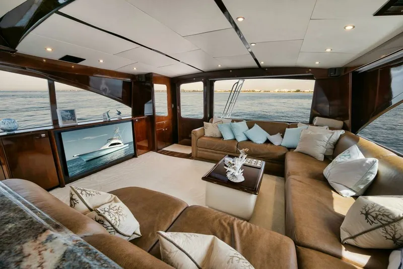 Slide: The Image of Ocean 73 UNCONQUERED - Salon 2005 Ocean 73 Super Sport UNCONQUERED - 6890008