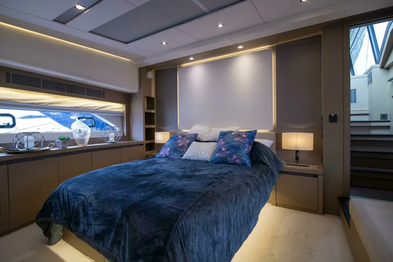 Slide: The Image of Master Stateroom Master Stateroom - 6890364