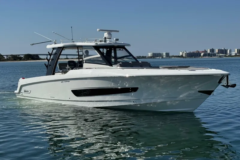The Image of Boston Whaler 420 Outrage 2021 - 7230453