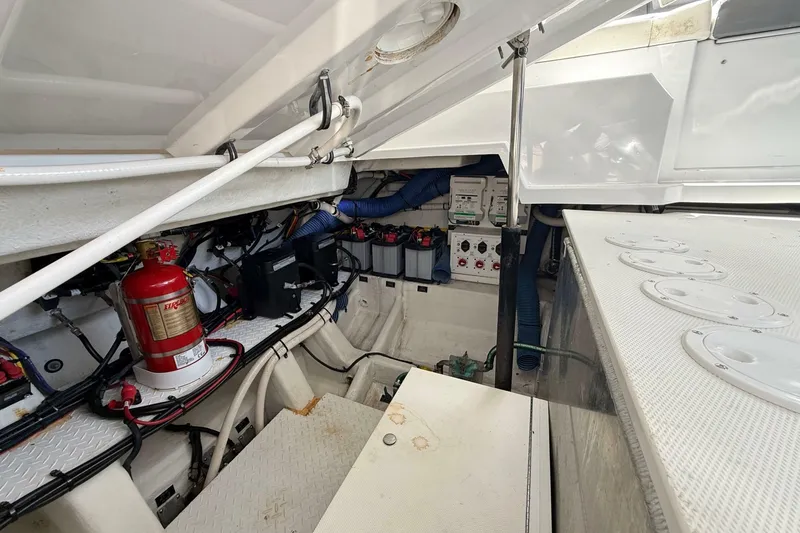Slide: The Image of Cruisers 38 GLS OB 2021 - 7388411