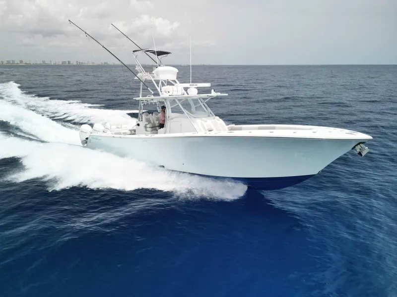 Slide: The Image of Front Runner 39 Center Console 2021 - 6943887