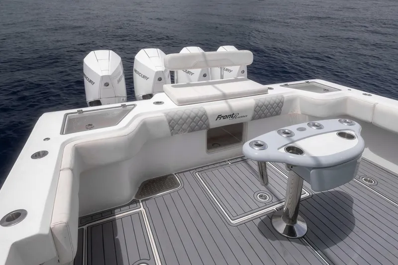 Slide: The Image of Front Runner 39 Center Console 2021 - 6943915