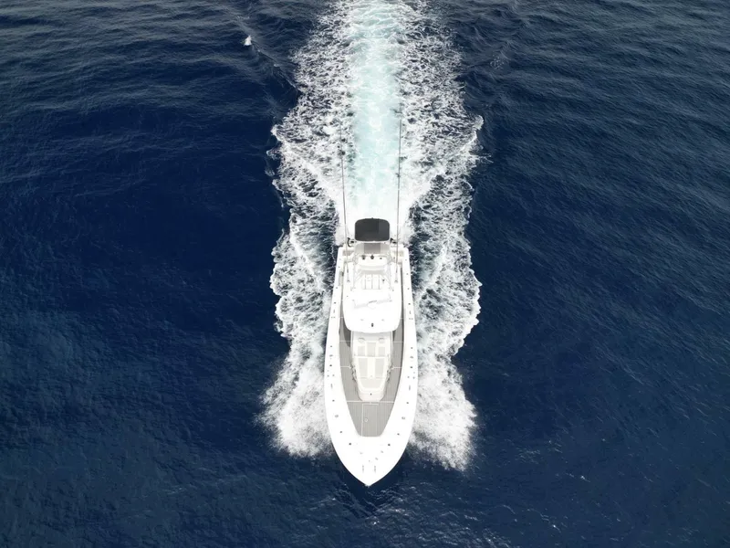 Slide: The Image of Front Runner 39 Center Console 2021 - 6943985