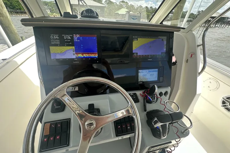 Slide: The Image of Pursuit S 328 Sport 2021 - 6944067