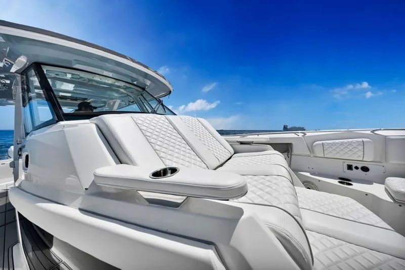 Slide: The Image of Pursuit S 378 Sport 2021 - 7534543