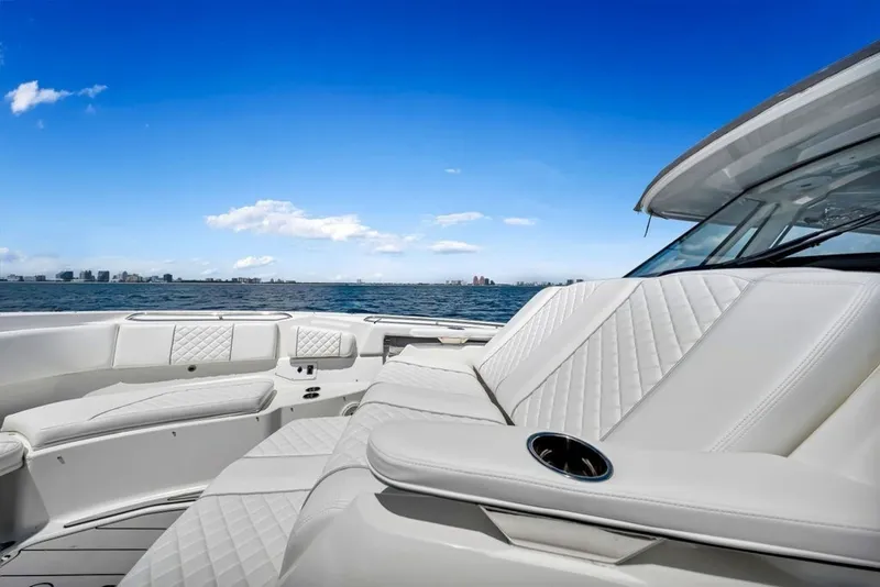 Slide: The Image of Pursuit S 378 Sport 2021 - 7534538