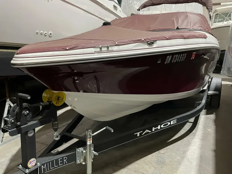 Slide: The Image of Tahoe 550 TS 2021 - 7231158
