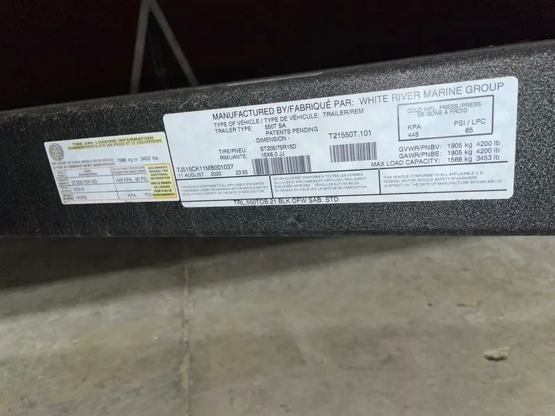 Slide: The Image of Tahoe 550 TS 2021 - 7231183