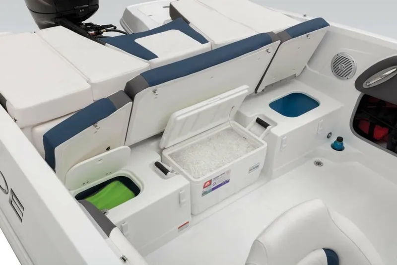 Slide: The Image of Tahoe 550 TS 2021 - 7231248