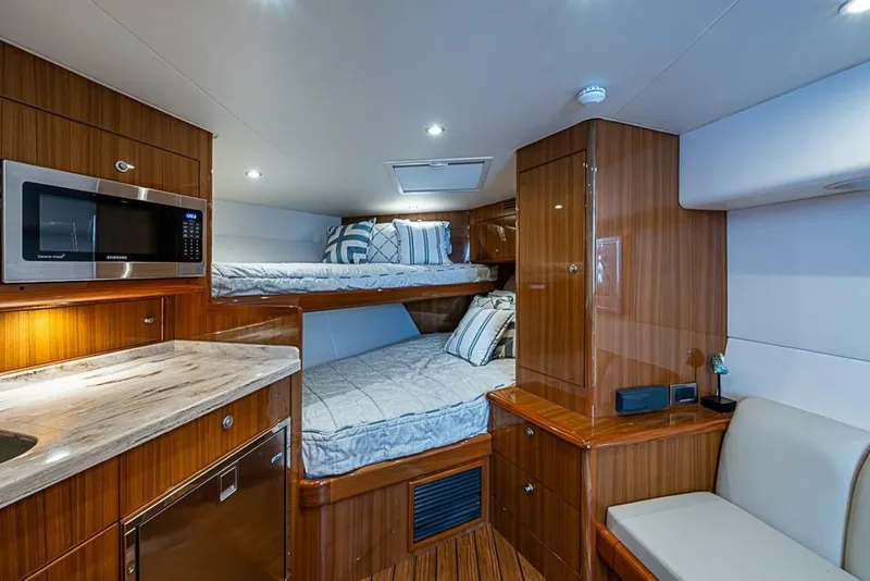 Slide: The Image of Viking 38 Open 2021 - 7388678