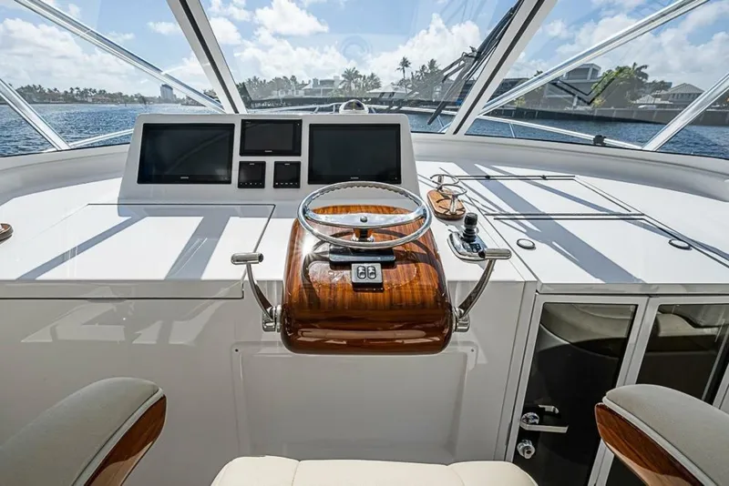 Slide: The Image of Viking 38 Open 2021 - 7388725