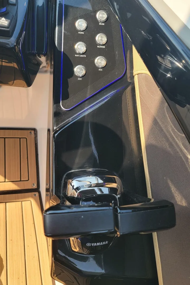 Slide: The Image of Yamaha 252SD 2021 - 7231437