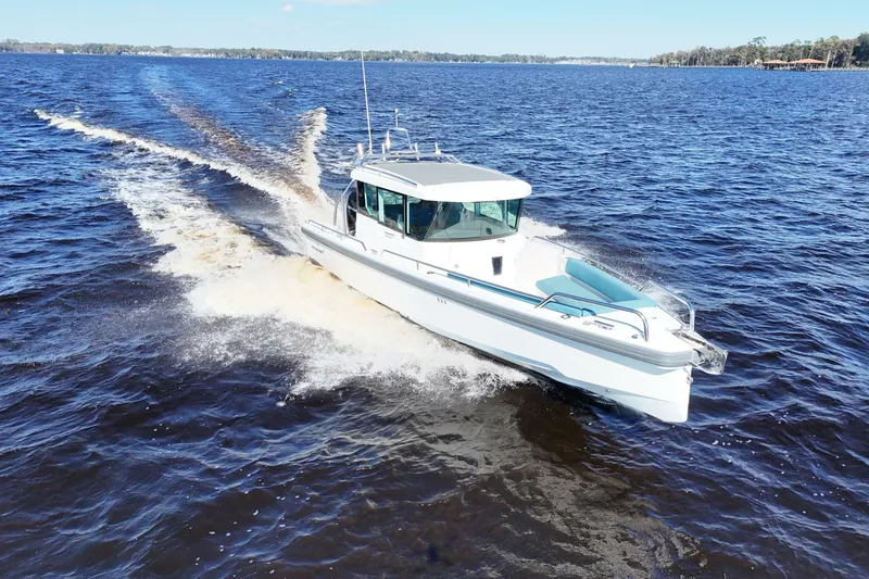 Slide: The Image of Axopar 28 Cabin 2020 - 7534953