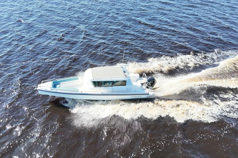 Slide: The Image of Axopar 28 Cabin 2020 - 7388853