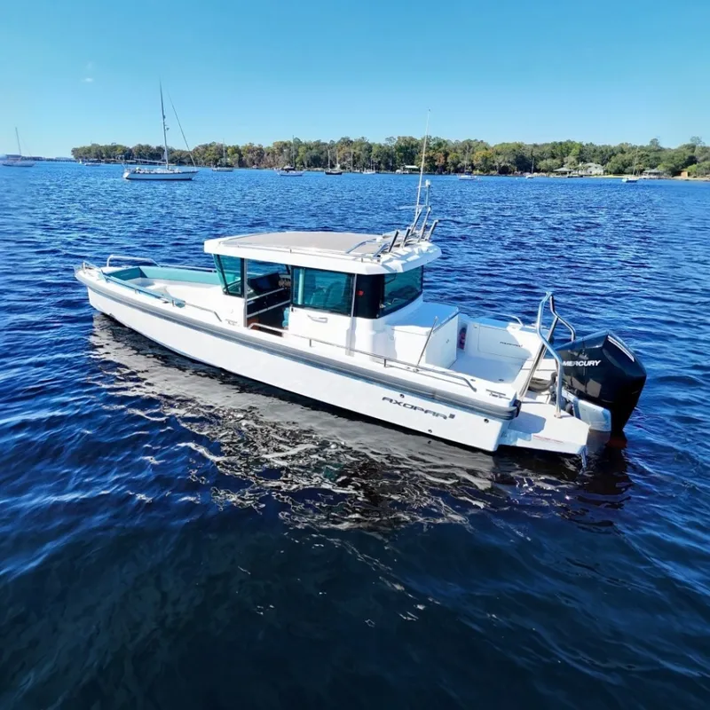 The Image of Axopar 28 Cabin 2020 - 7534773