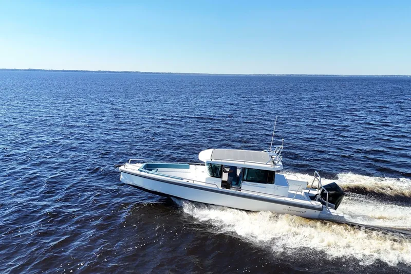 Slide: The Image of Axopar 28 Cabin 2020 - 7534938