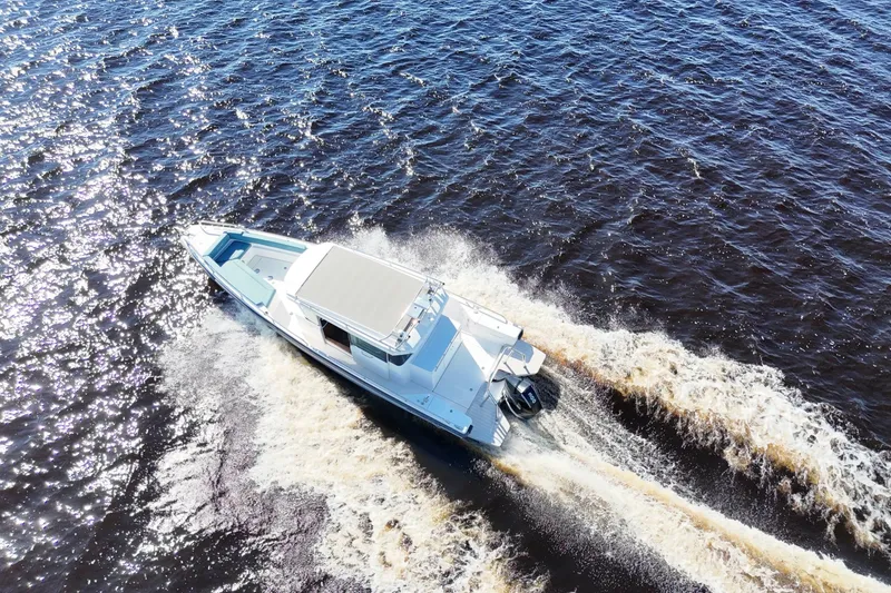 Slide: The Image of Axopar 28 Cabin 2020 - 7388869