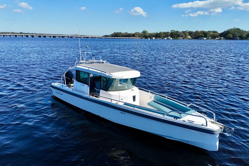 Slide: The Image of Axopar 28 Cabin 2020 - 7388752