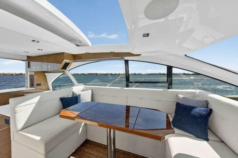 Slide: The Image of Cruisers 50 Cantius 2020 - 6944860
