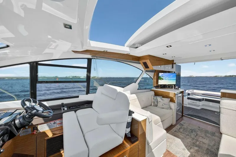 Slide: The Image of Cruisers 50 Cantius 2020 - 6944858
