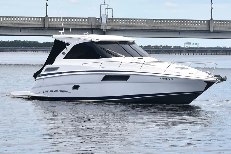 Slide: The Image of Regal 35 Sport Coupe 2020 - 7231987
