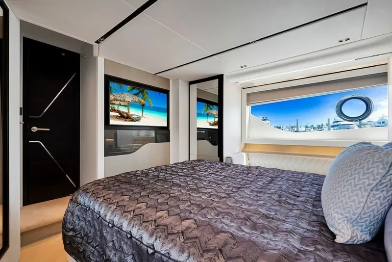 Slide: The Image of Sunseeker Predator 60 EVO 2020 - 7850160