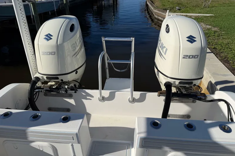Slide: The Image of TideLine Boats 235 Hybrid 2020 - 6945228