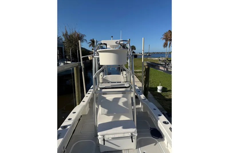 Slide: The Image of TideLine Boats 235 Hybrid 2020 - 7232382