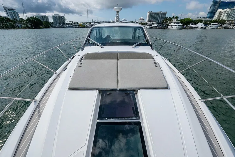 Slide: The Image of Azimut Atlantis 51 2019 - 6895008