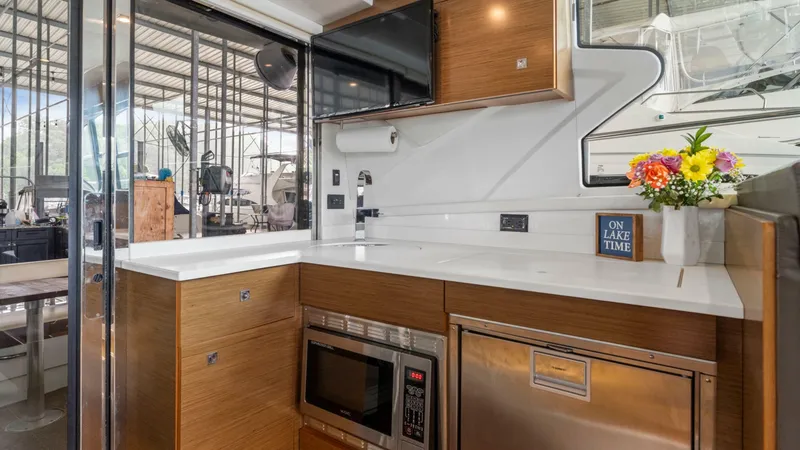 Slide: The Image of Cruisers 42 Cantius 2019 - 7232590