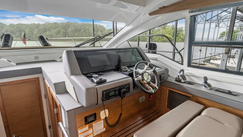 Slide: The Image of Cruisers 42 Cantius 2019 - 7232637
