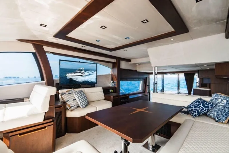 Slide: The Image of Galeon 550 Fly 2019 - 7232481