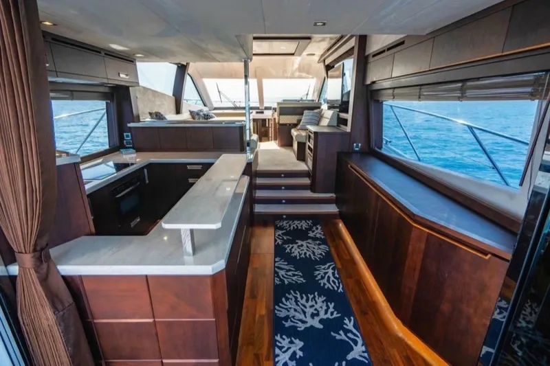 Slide: The Image of Galeon 550 Fly 2019 - 7232484